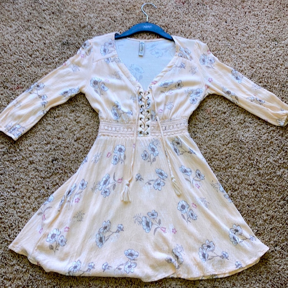 V-neck dress